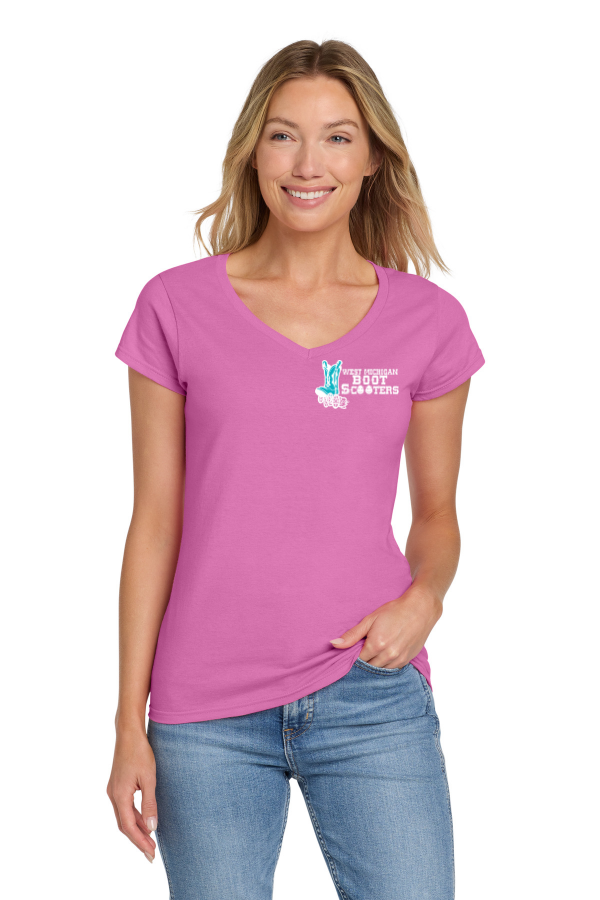 Softstyle Women s Fit V-Neck T-Shirt