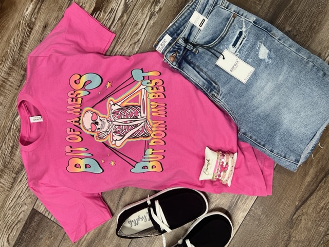 Bit Of A Mess Tee