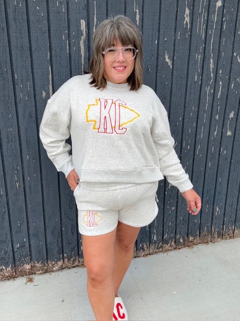 KC Embroidered Boxy Crop Fleece Short Set - Medium