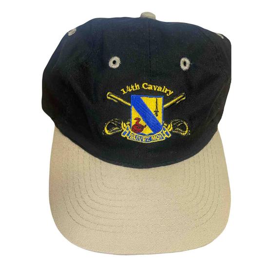 Two-tone low profile baseball cap